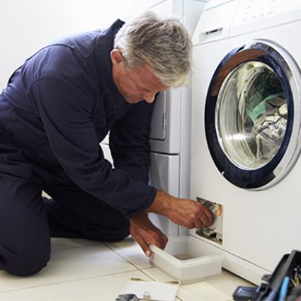 fix24_kundendienst-repariert_waschmaschine